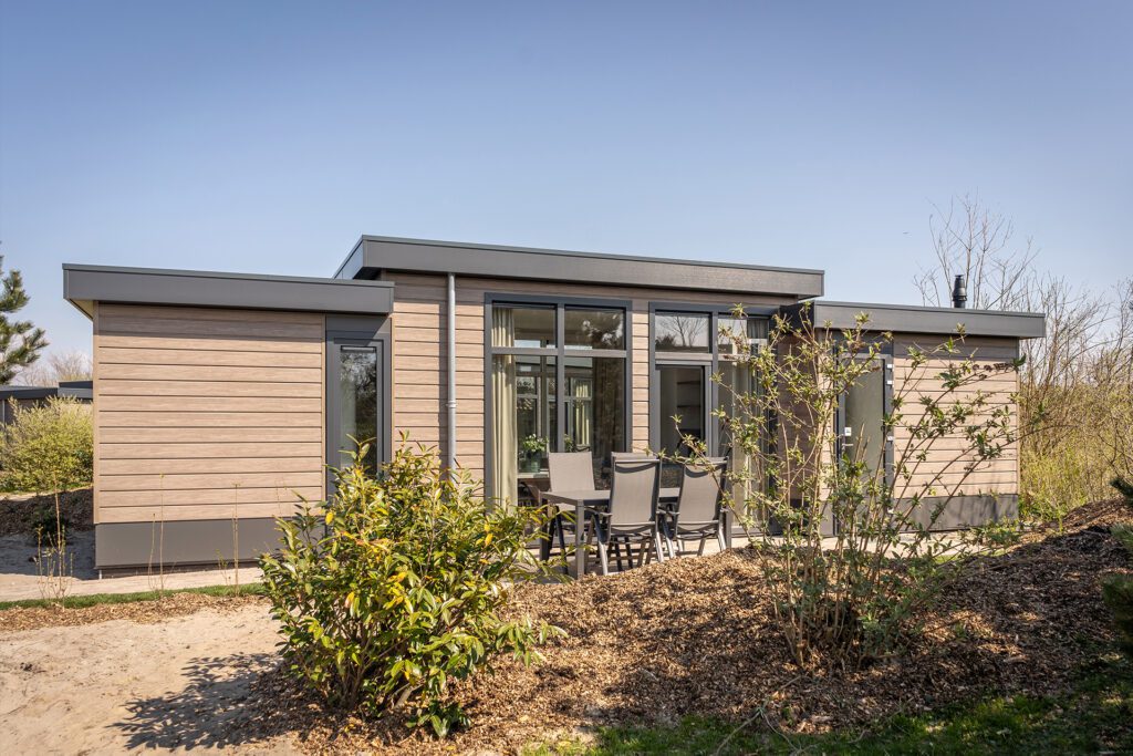 DeKrimTexel-Vakantiepark-De-Krim-Chalet-VUURTOREN-4p